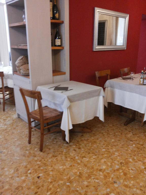 סונדריו Albergo Il Gembro מראה חיצוני תמונה