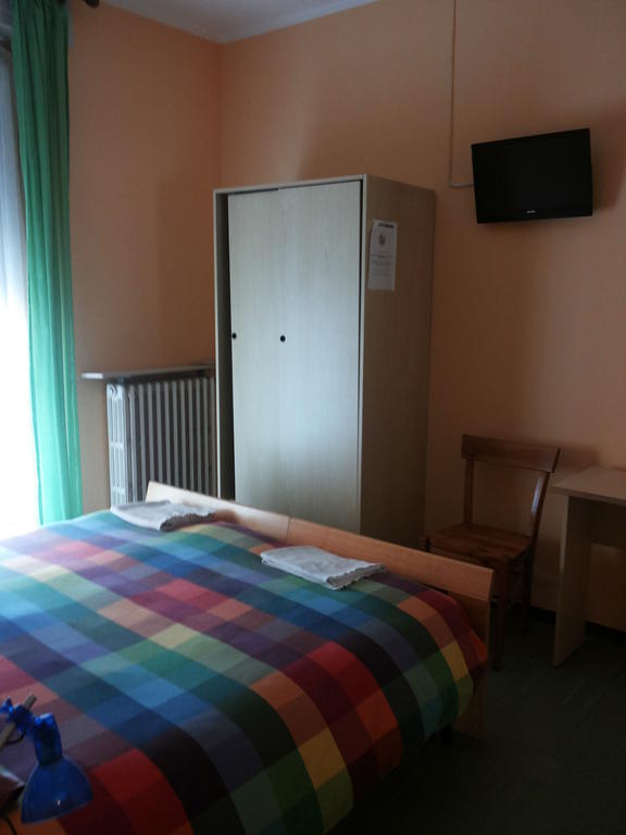 סונדריו Albergo Il Gembro חדר תמונה